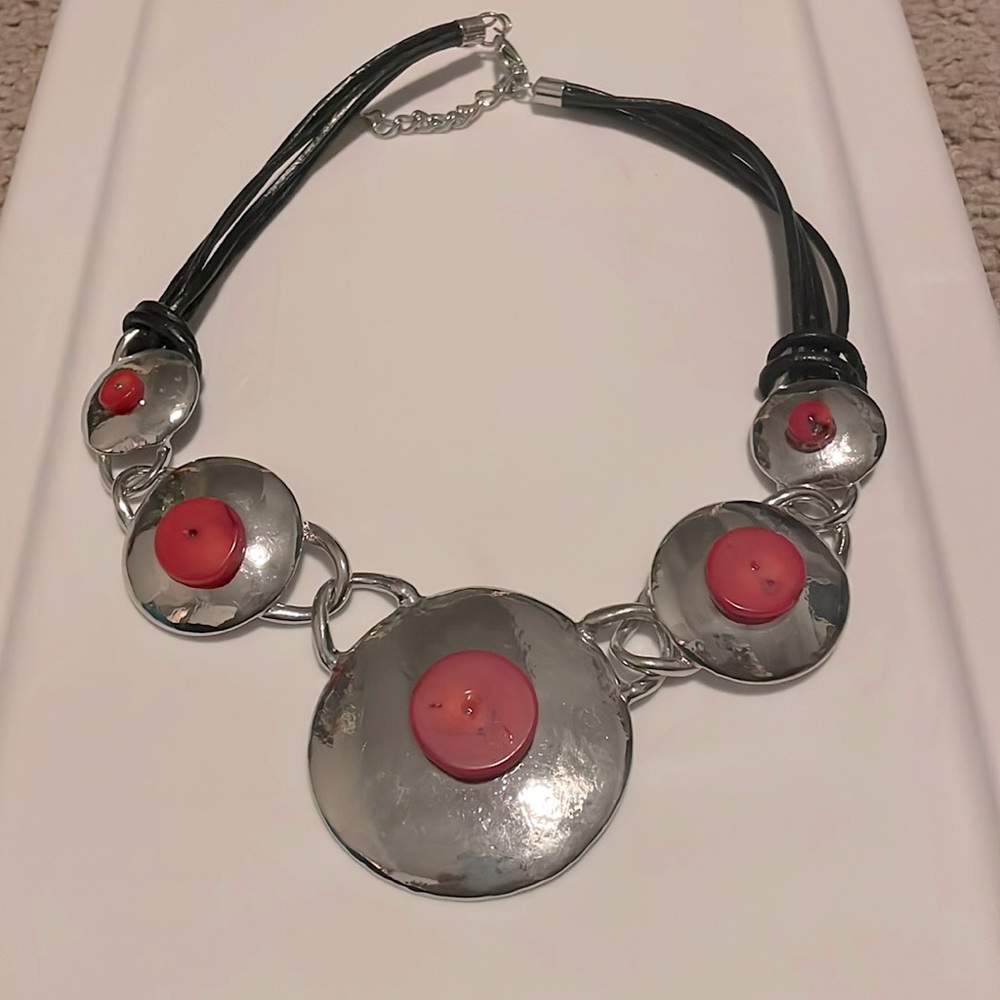 Boutique Necklace